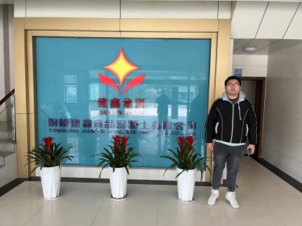 2f6b4b333e36245a7c215443bb7c0347