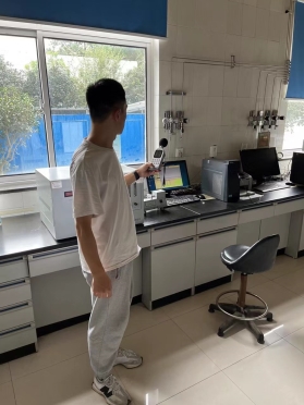 8e7defe3f27bda4eaada66b6e2eb725